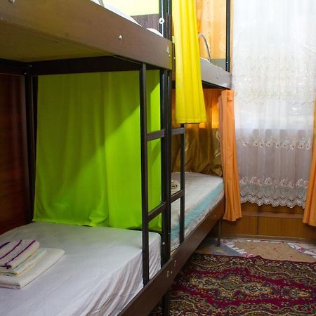 Клуб B55 Hostel Dnipro Exterior photo